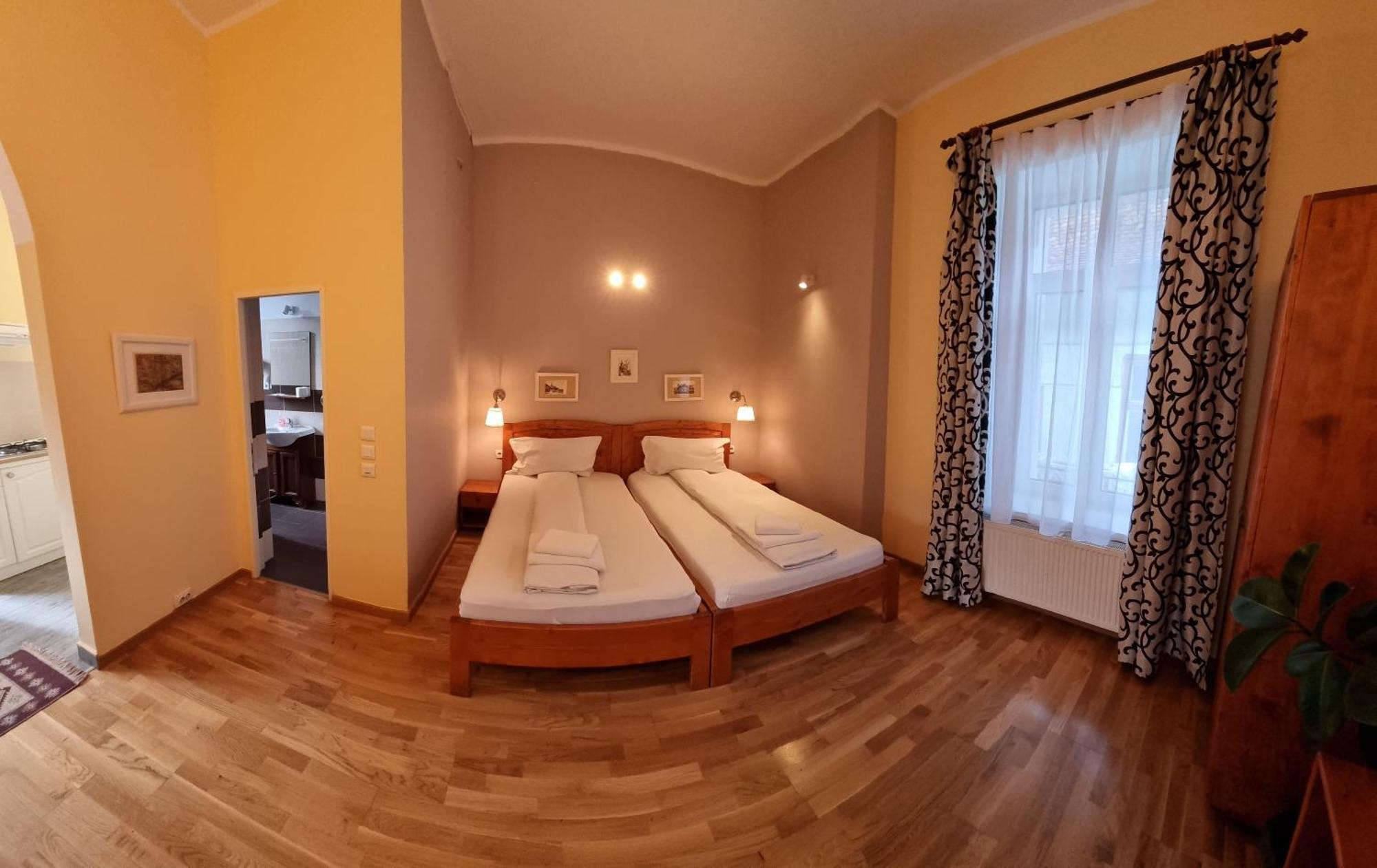 Fabini Apartments Mediaş المظهر الخارجي الصورة