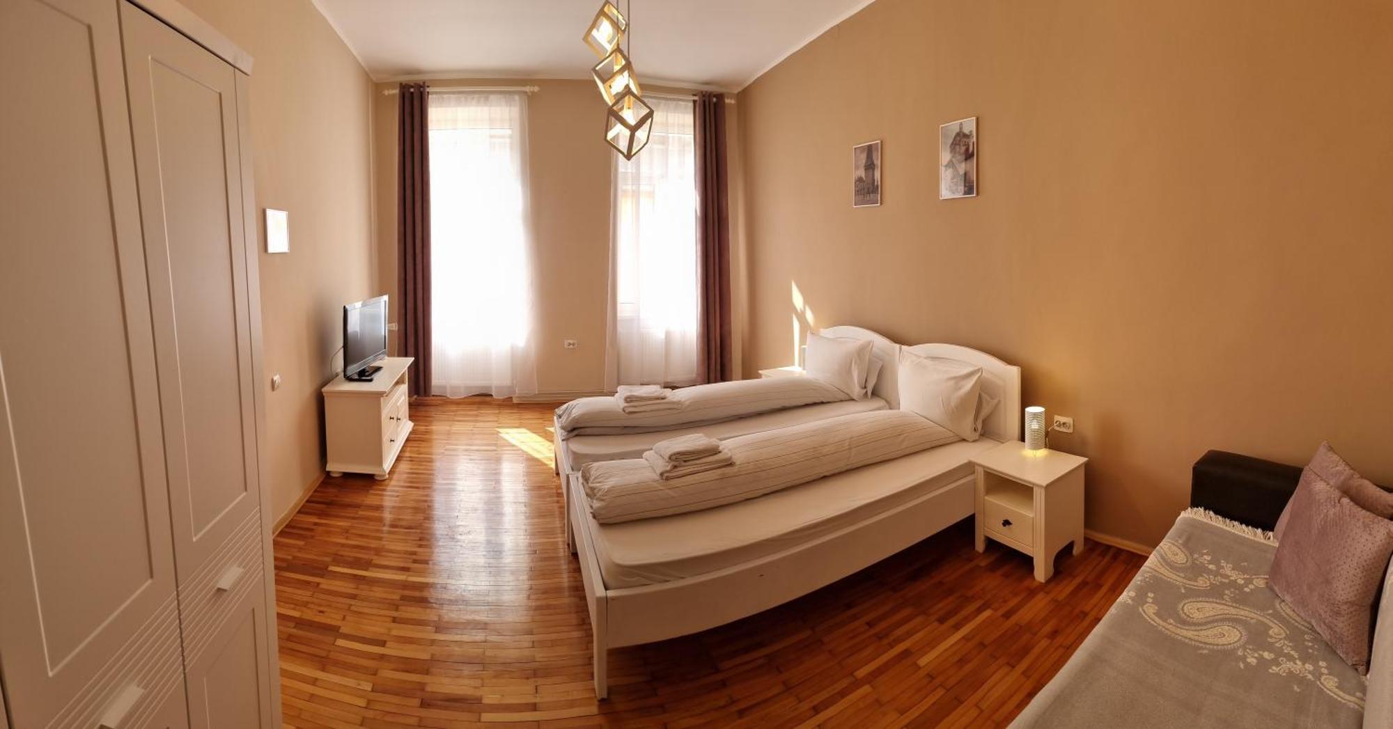 Fabini Apartments Mediaş المظهر الخارجي الصورة