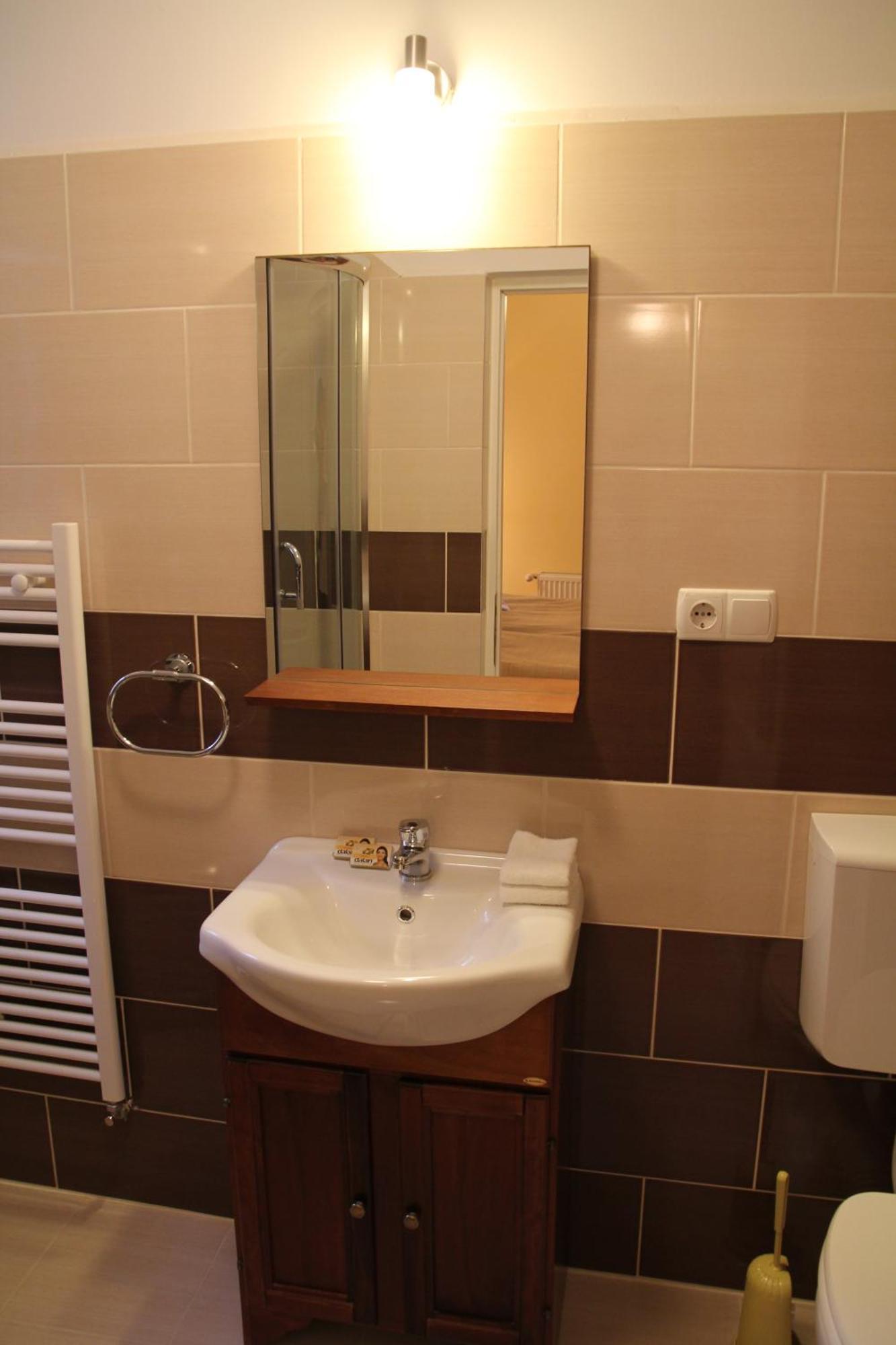 Fabini Apartments Mediaş المظهر الخارجي الصورة